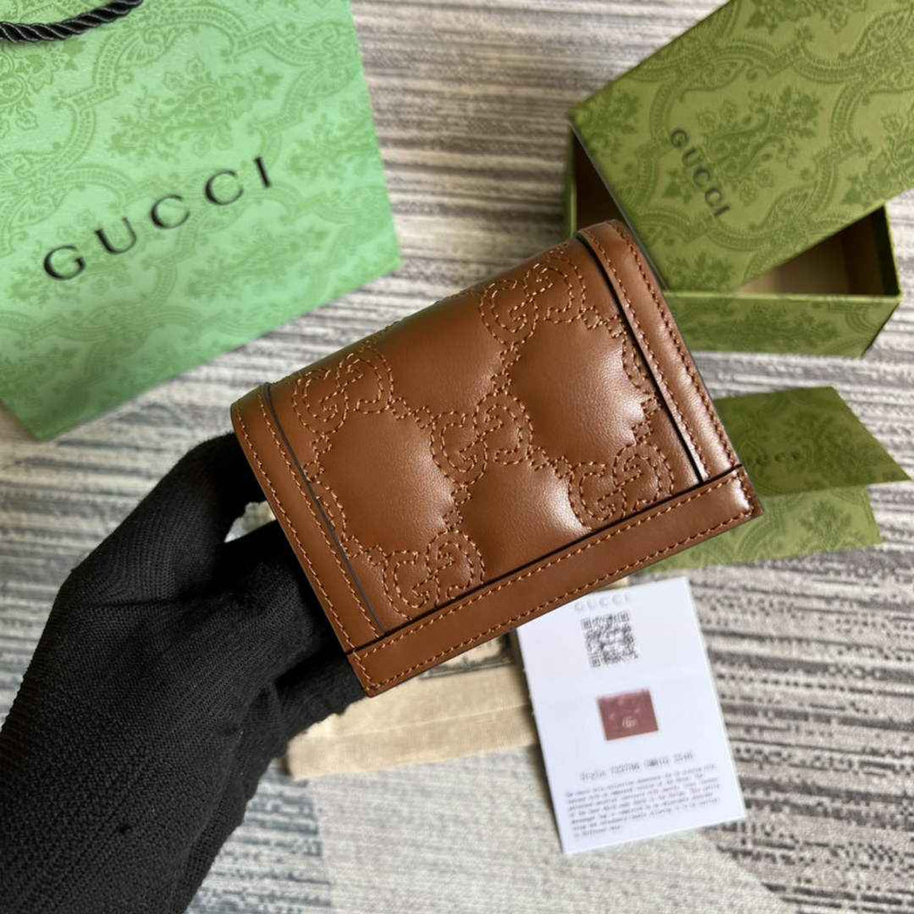 Gucci 723786 GG Matelassé card case wallet brown leather
