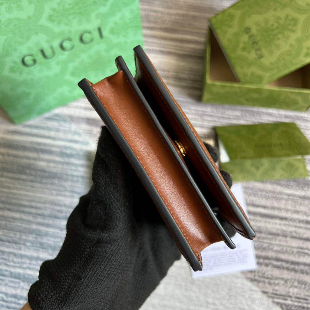 Gucci 723786 GG Matelassé card case wallet brown leather