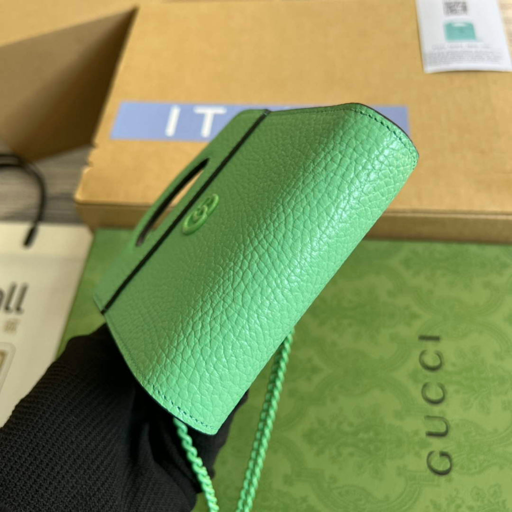 Gucci ‎701074 GG Marmont top handle card case wallet green leather