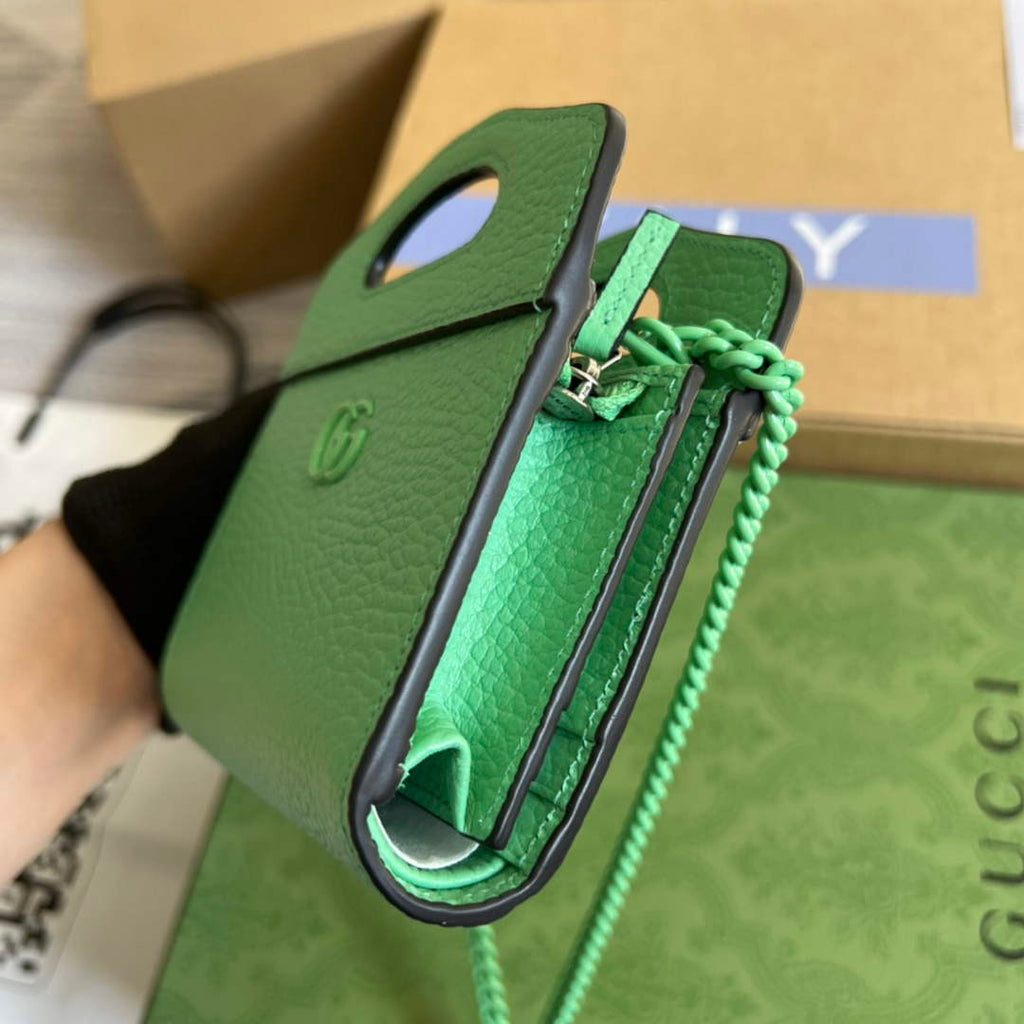 Gucci ‎701074 GG Marmont top handle card case wallet green leather
