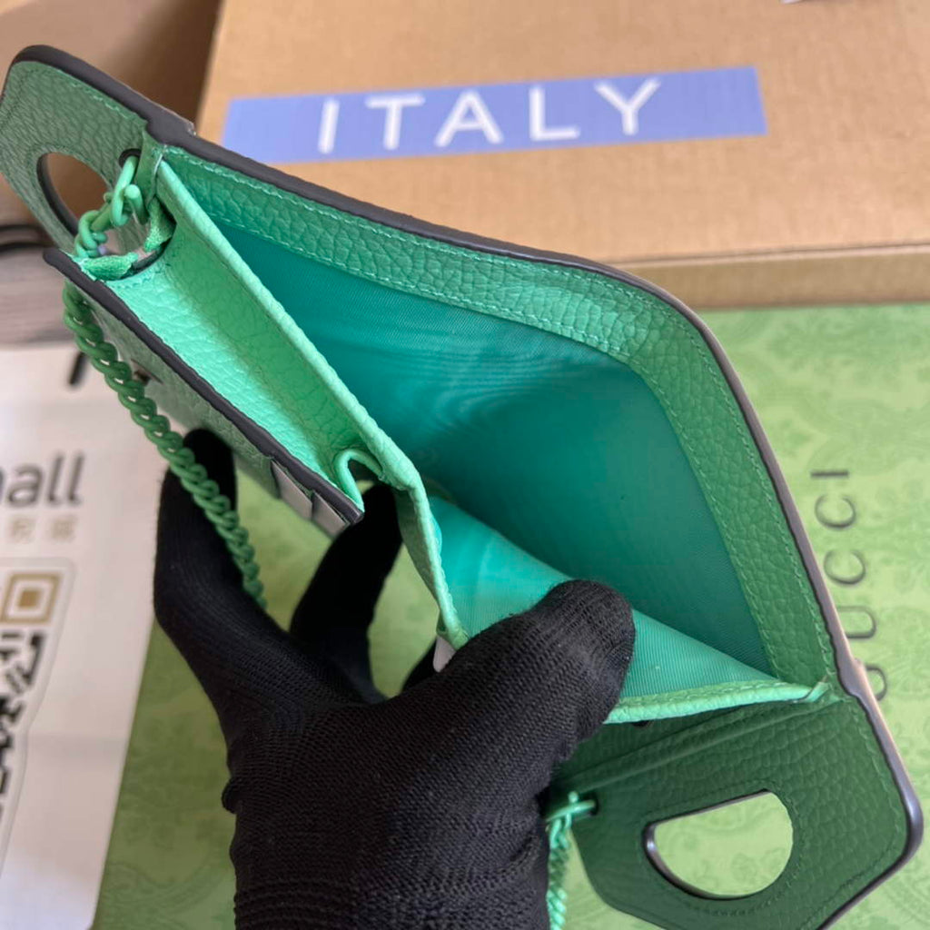 Gucci ‎701074 GG Marmont top handle card case wallet green leather
