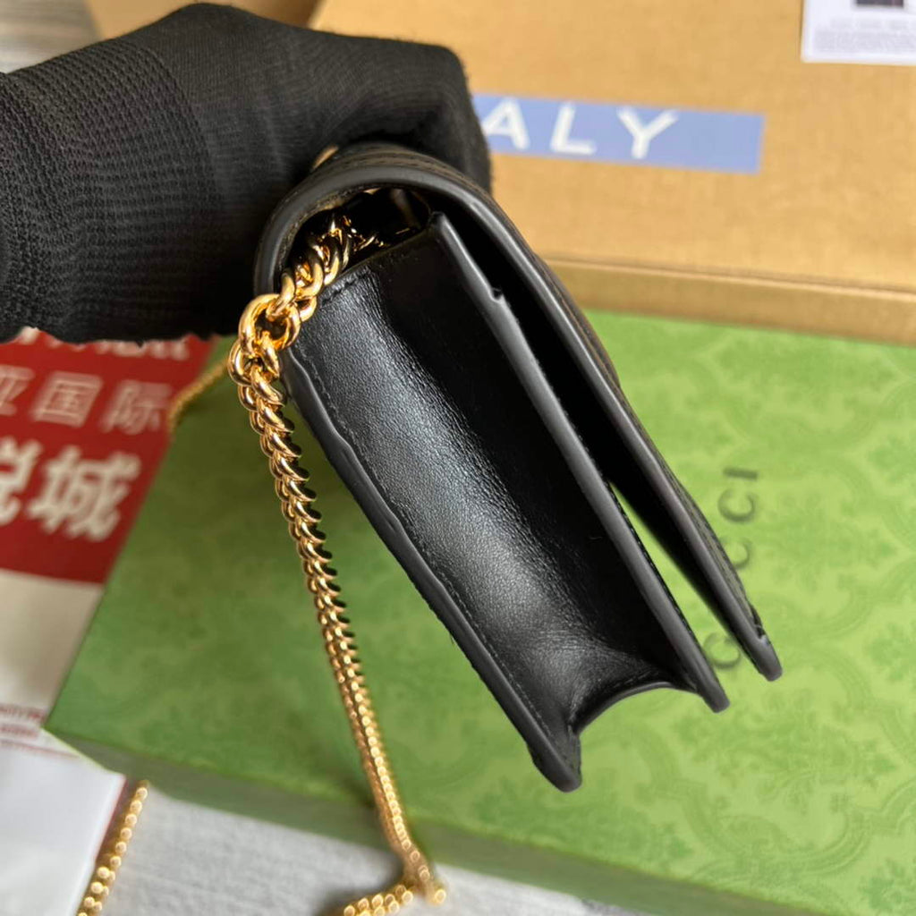 Gucci ‎723787 GG Matelassé chain wallet black leather