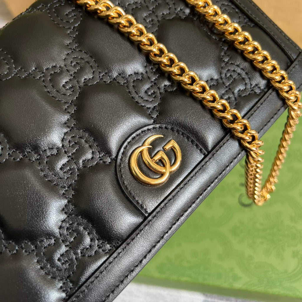 Gucci ‎723787 GG Matelassé chain wallet black leather