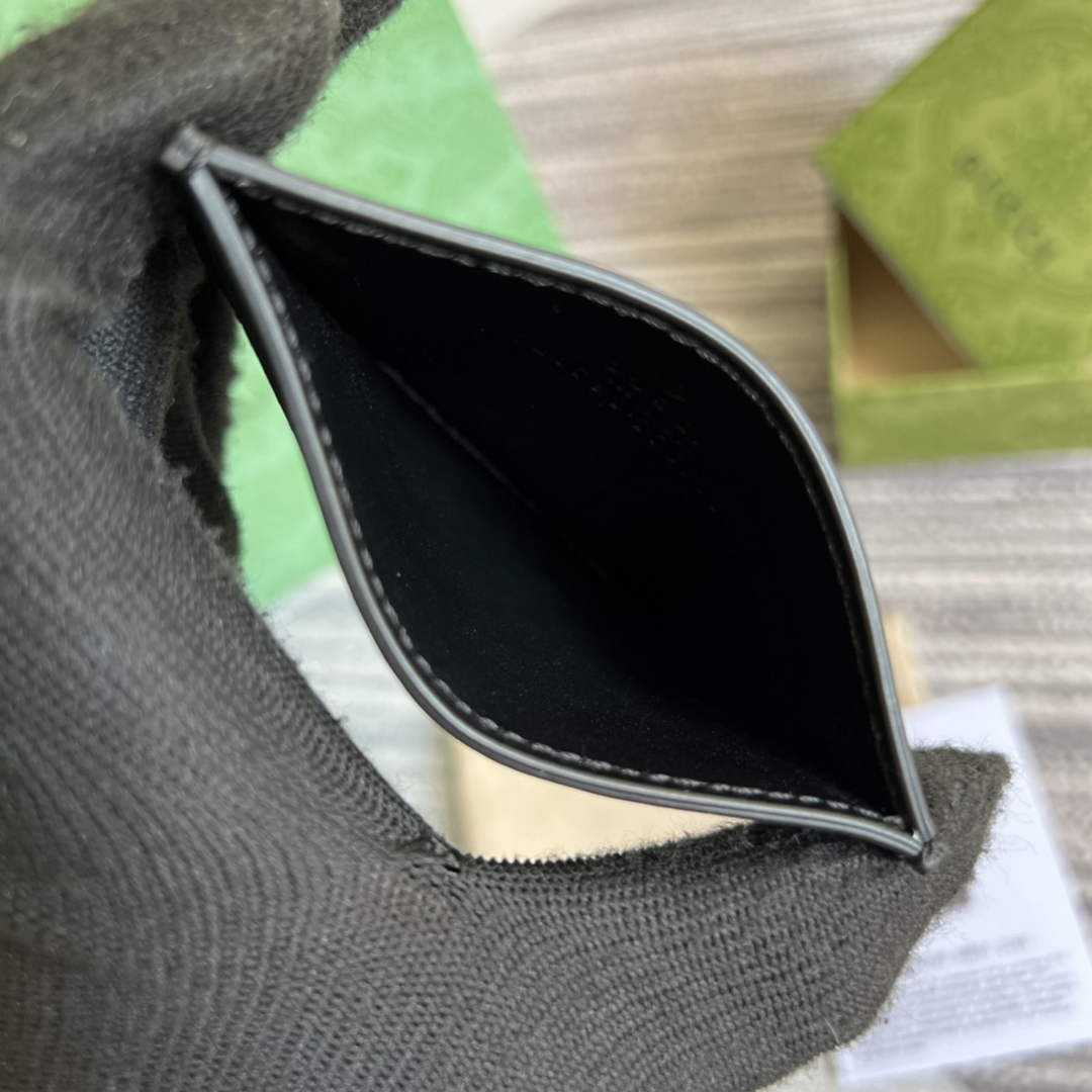 Gucci ‎723790 GG Matelassé card case black leather