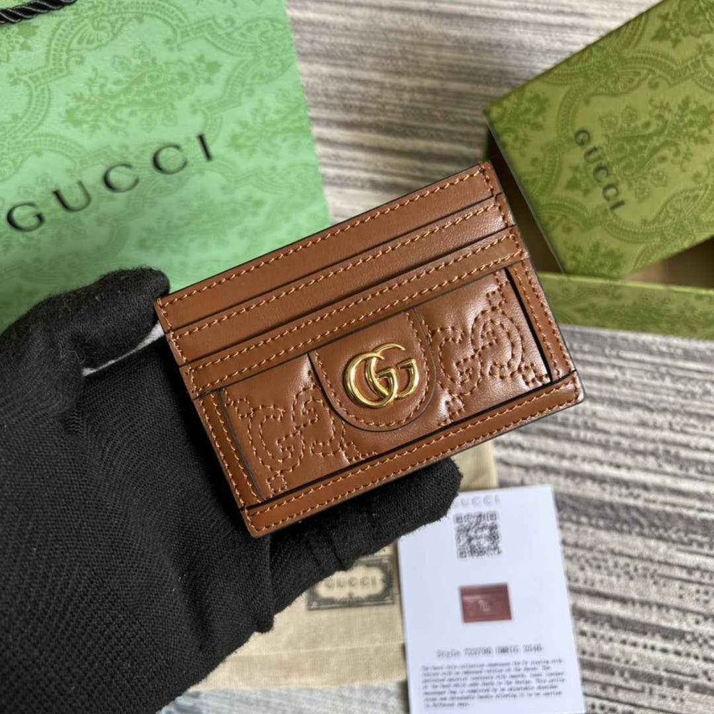 Gucci ‎723790 GG Matelassé card case brown leather