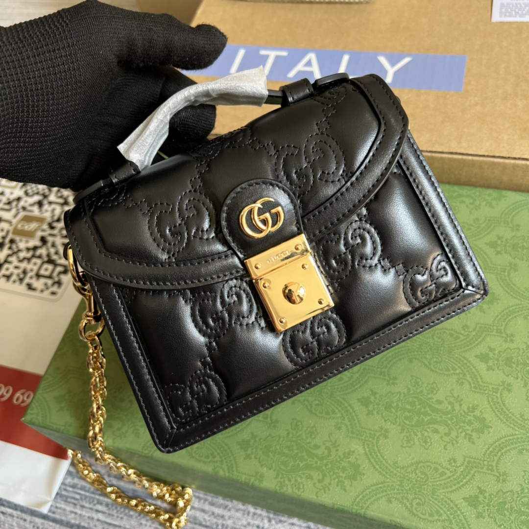 Gucci 724499 GG matelassé small top handle bag black leather