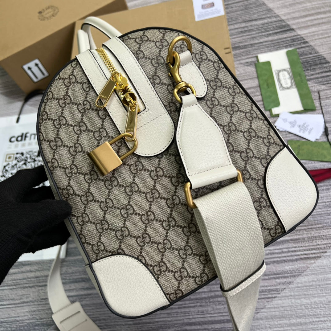 Gucci 724642 Savoy small duffle bag White and Beige GG Supreme canvas