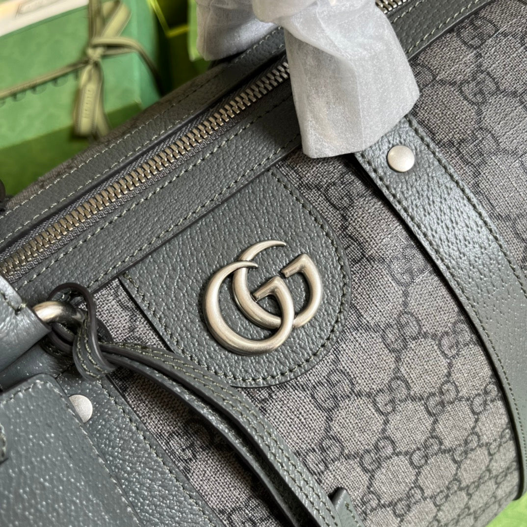 Gucci 724642 Savoy small duffle bag in grey and black Supreme
