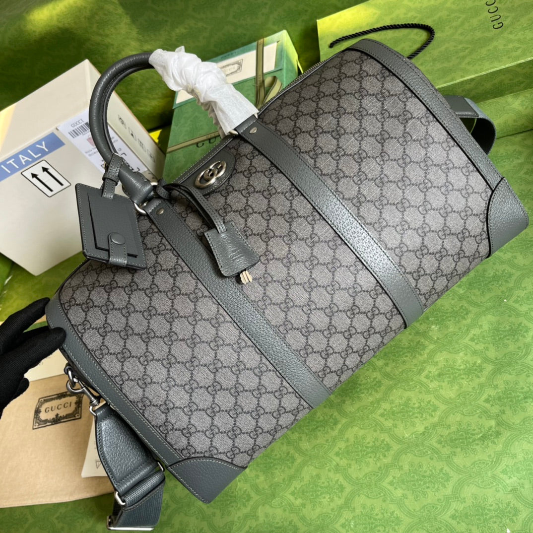 Gucci 724642 Savoy small duffle bag in grey and black Supreme