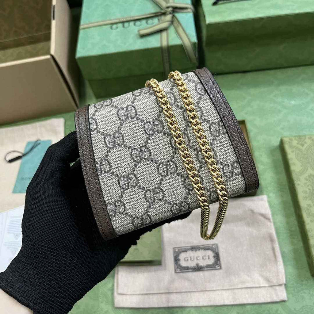 Gucci 725219 Blondie medium chain wallet in brown leather
