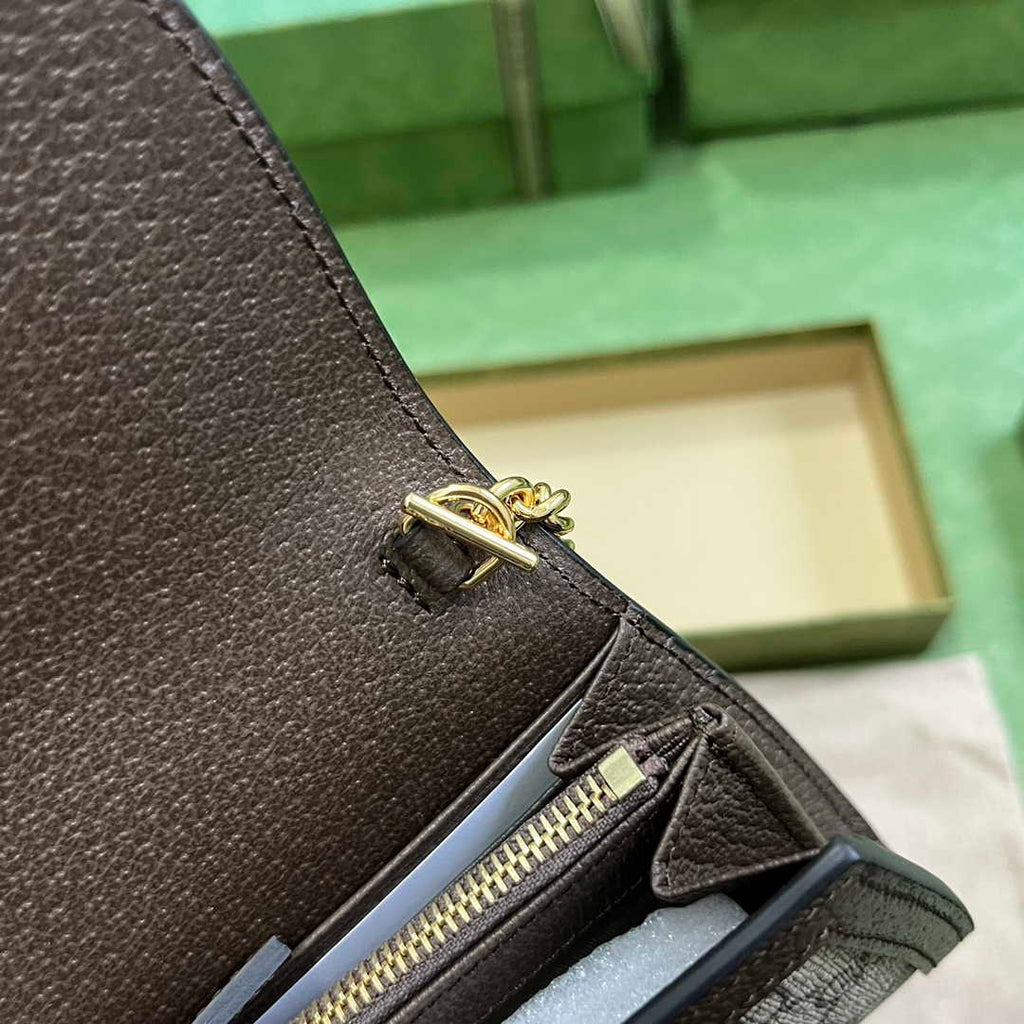 Gucci 725219 Blondie medium chain wallet in brown leather