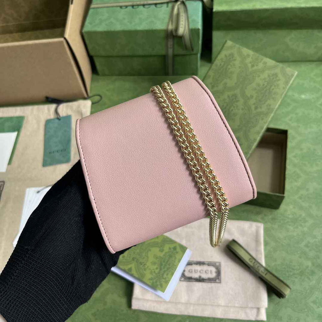 Gucci 725219 Blondie medium chain wallet in pink leather