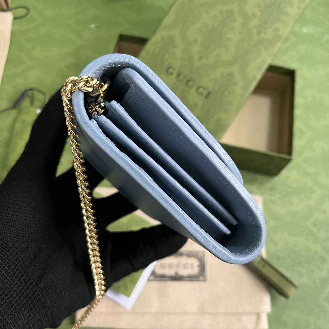 Gucci 725219 Blondie medium chain wallet in blue leather