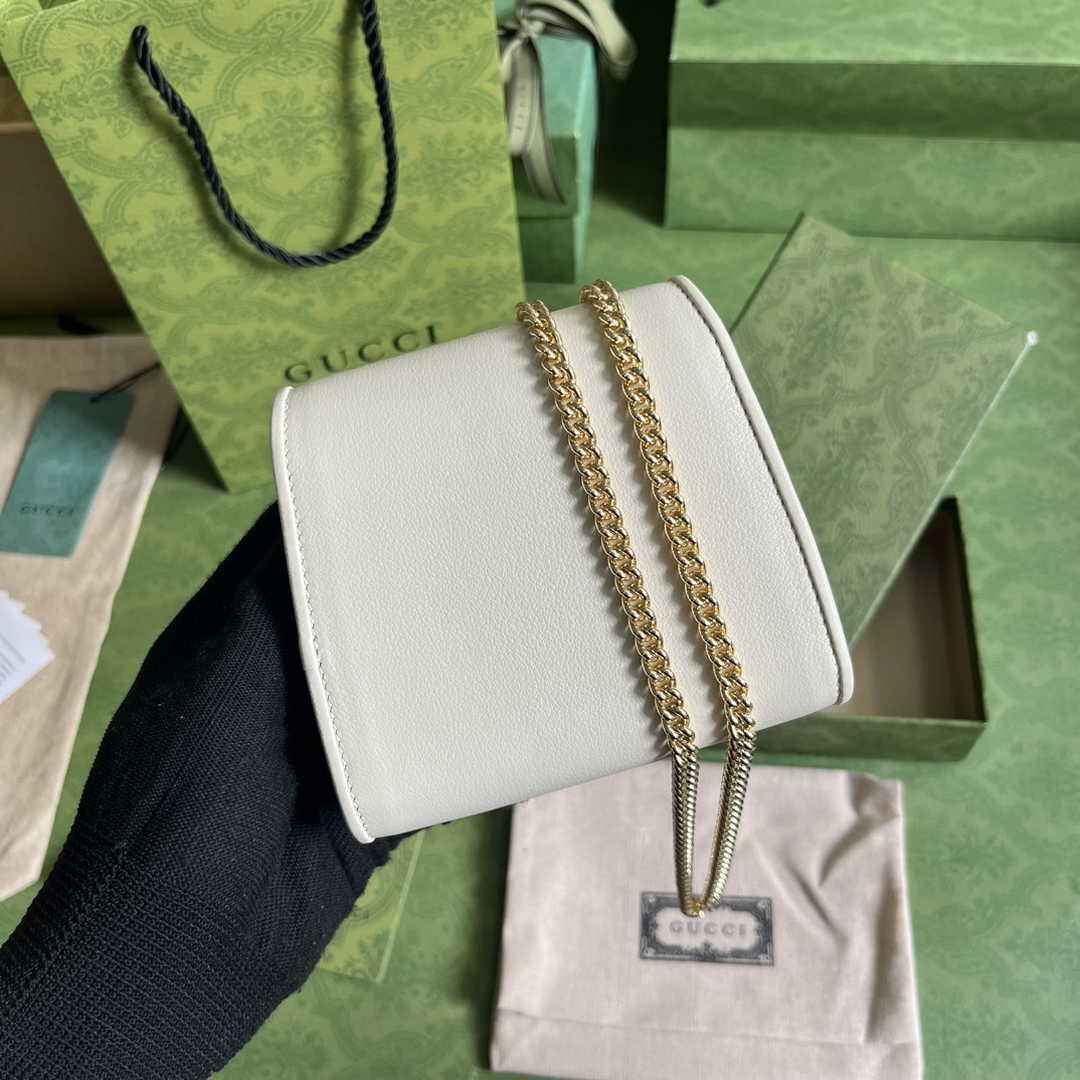 Gucci 725219 Blondie medium chain wallet in white leather