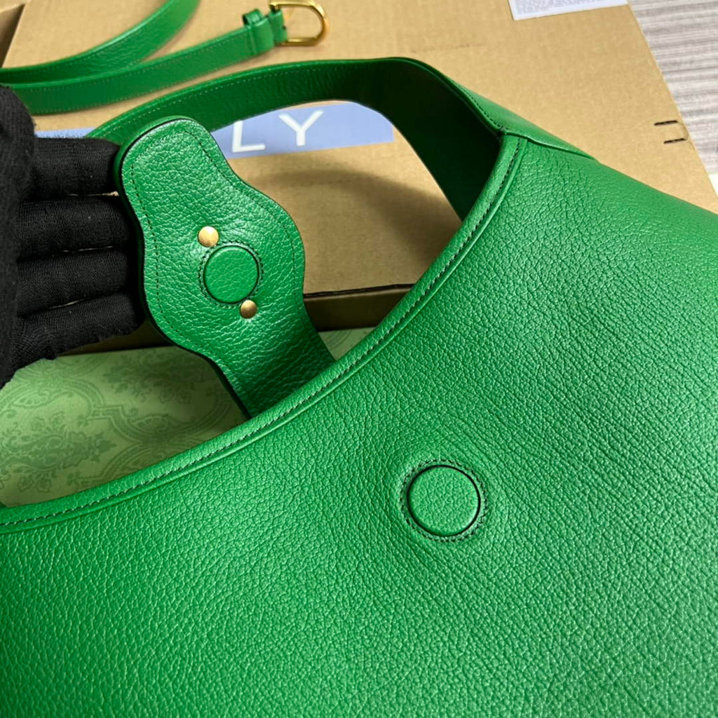 Gucci 726274 Aphrodite medium shoulder bag Green soft leather