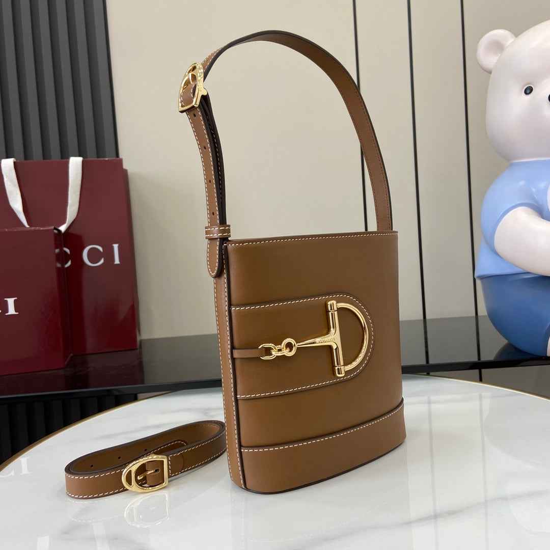 Gucci 73 mini bucket bag, 833665 in brown leather