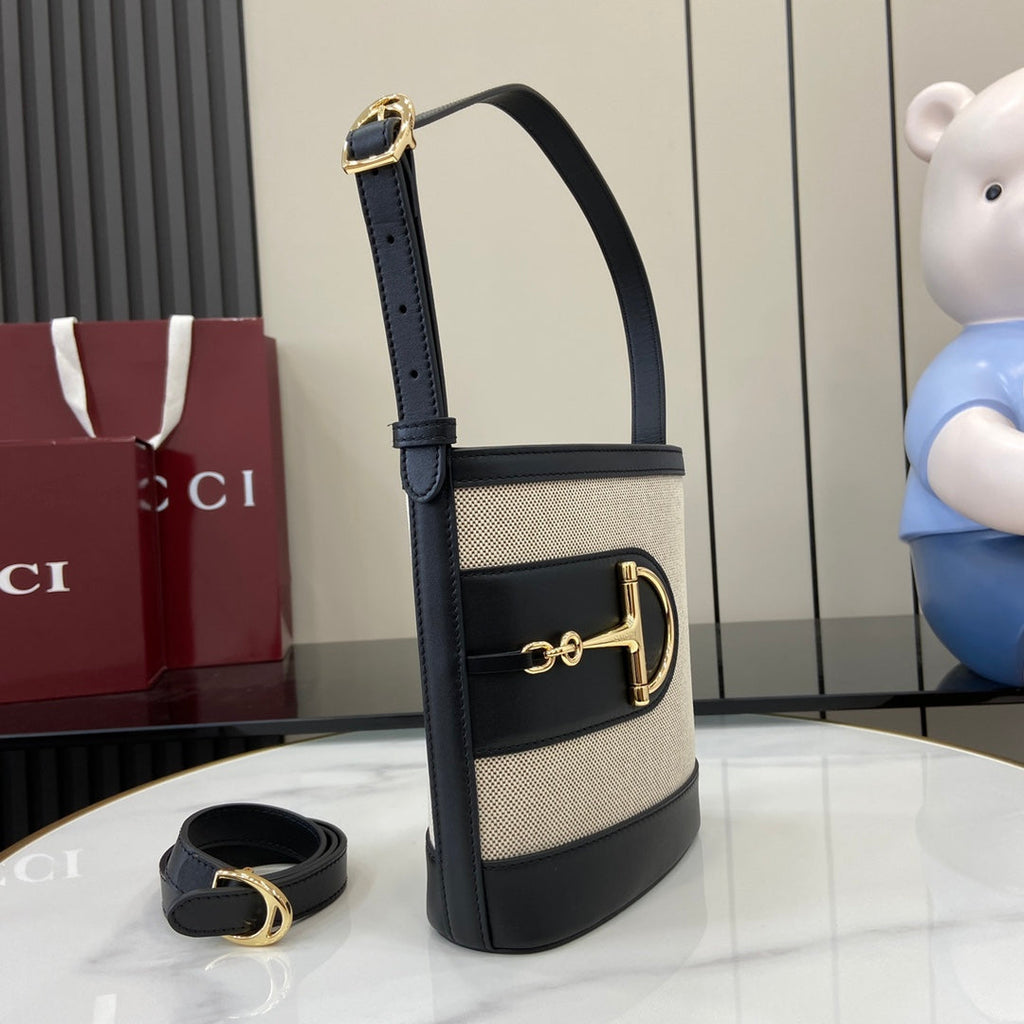Gucci 73 mini bucket bag, 833665 in natural canvas
