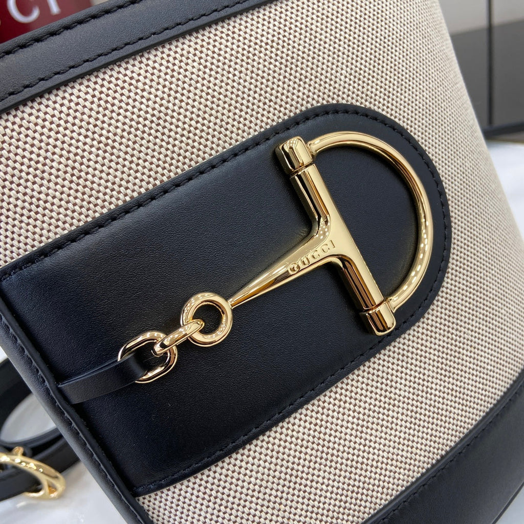 Gucci 73 mini bucket bag, 833665 in natural canvas