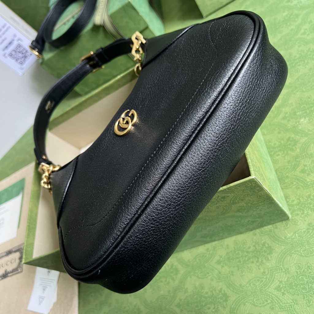 Gucci 731817 Aphrodite small shoulder bag in black leather
