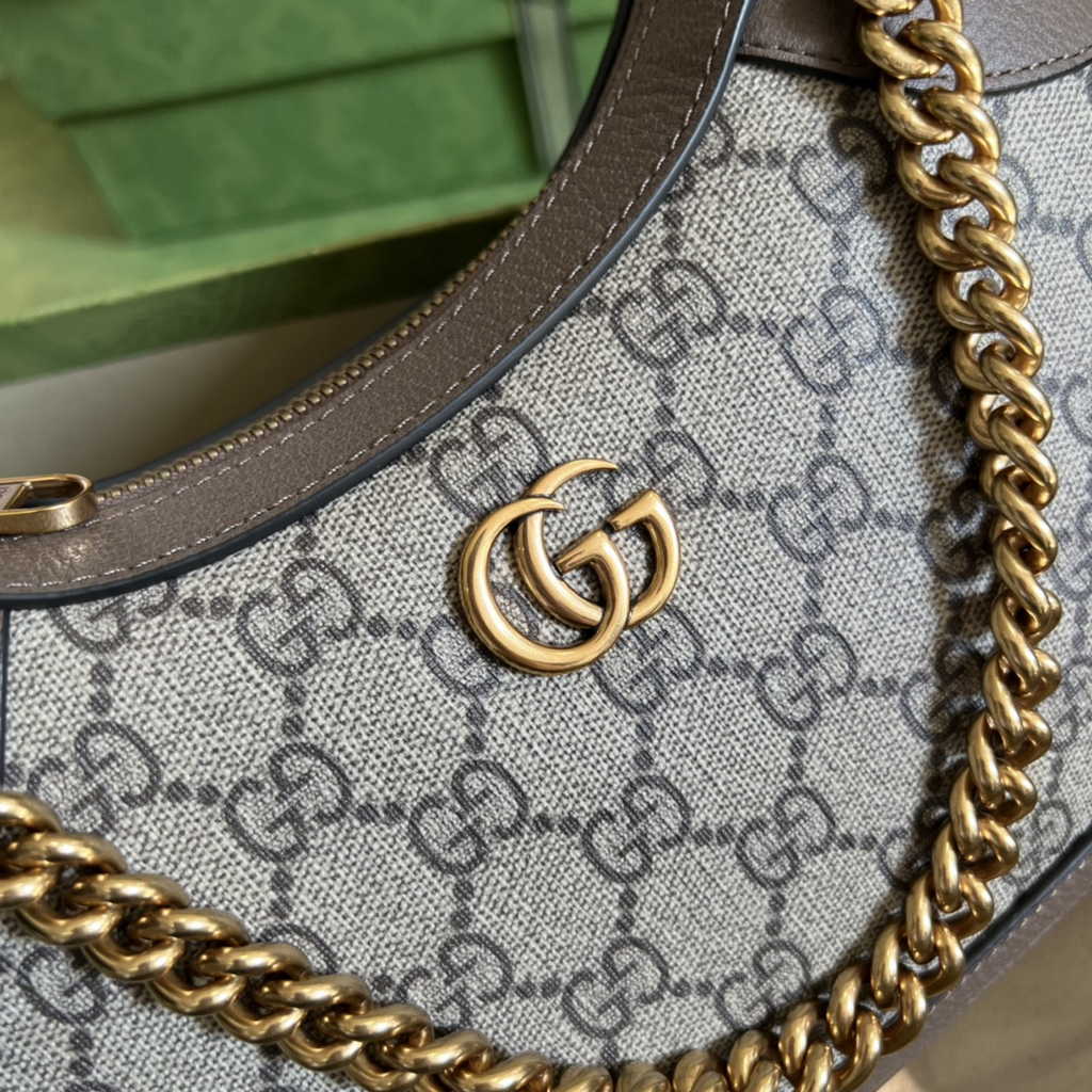 Gucci 731817 Aphrodite small shoulder bag in brown gg leather