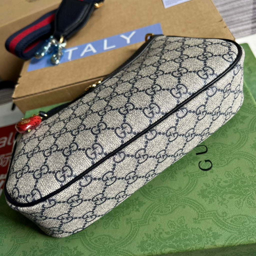 Gucci 735132 Ophidia small handbag Blue leather