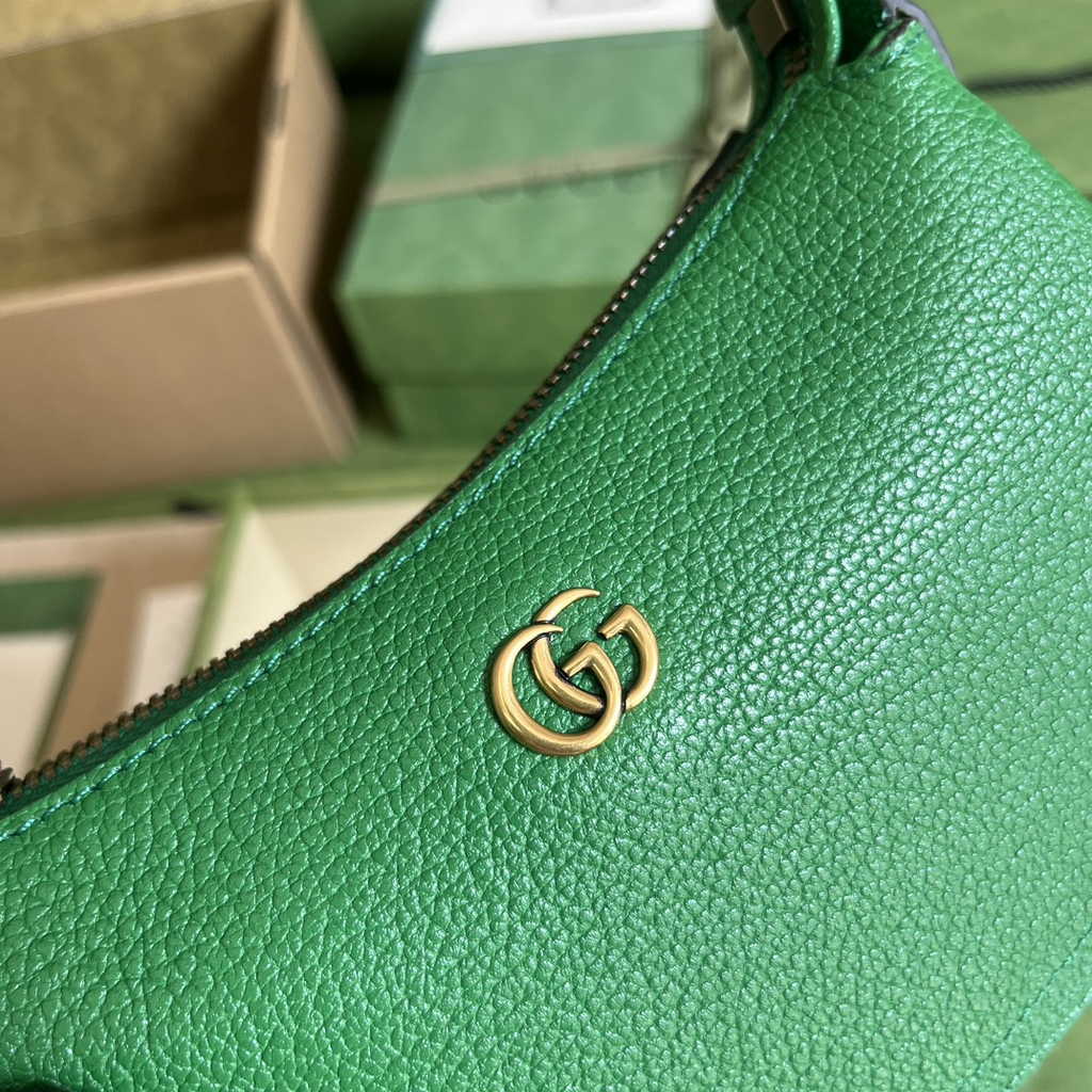 Gucci 739076 Aphrodite mini shoulder bag in green leather