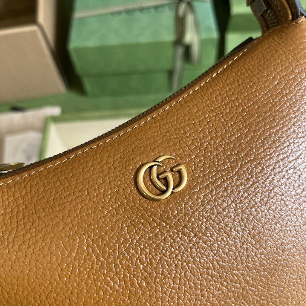 Gucci 739076 Aphrodite mini shoulder bag in brown leather