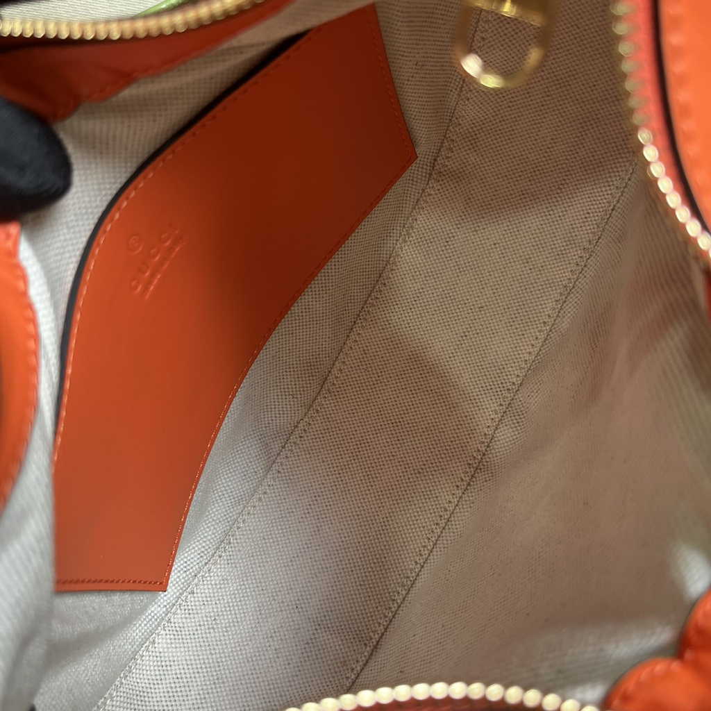 Gucci ‎739709 GG Matelassé small shoulder bag in orange leather