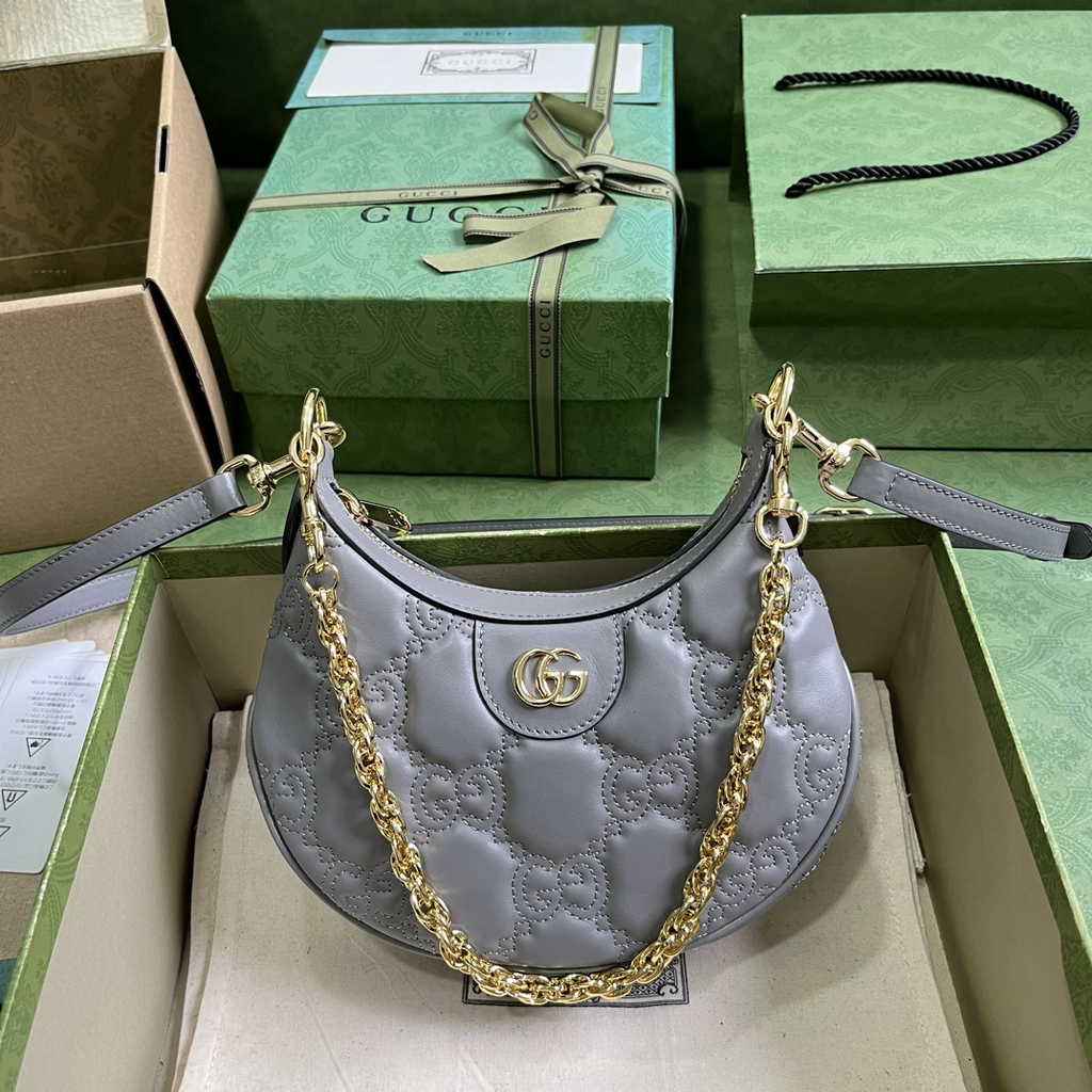 Gucci ‎739736 GG Matelassé mini bag in Gray leather
