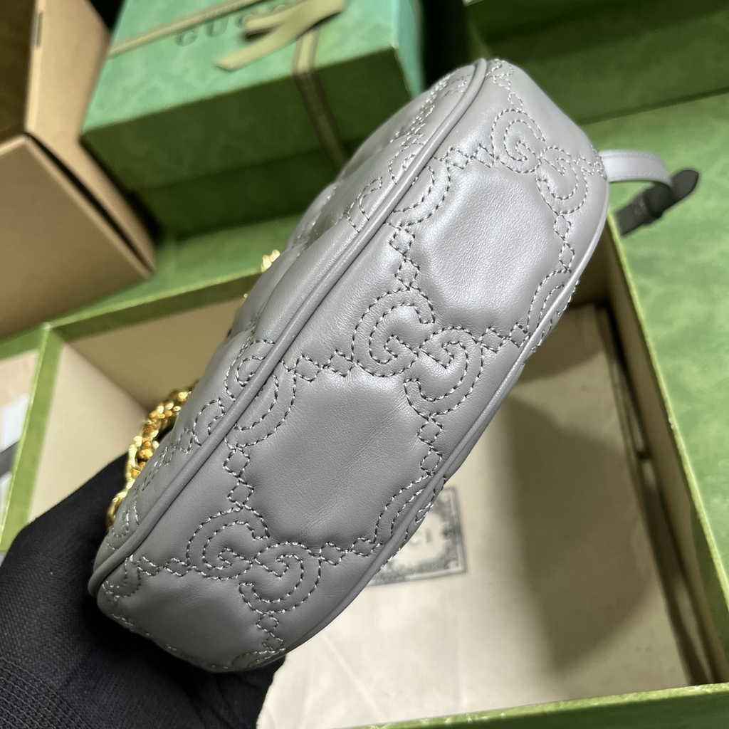 Gucci ‎739736 GG Matelassé mini bag in Gray leather