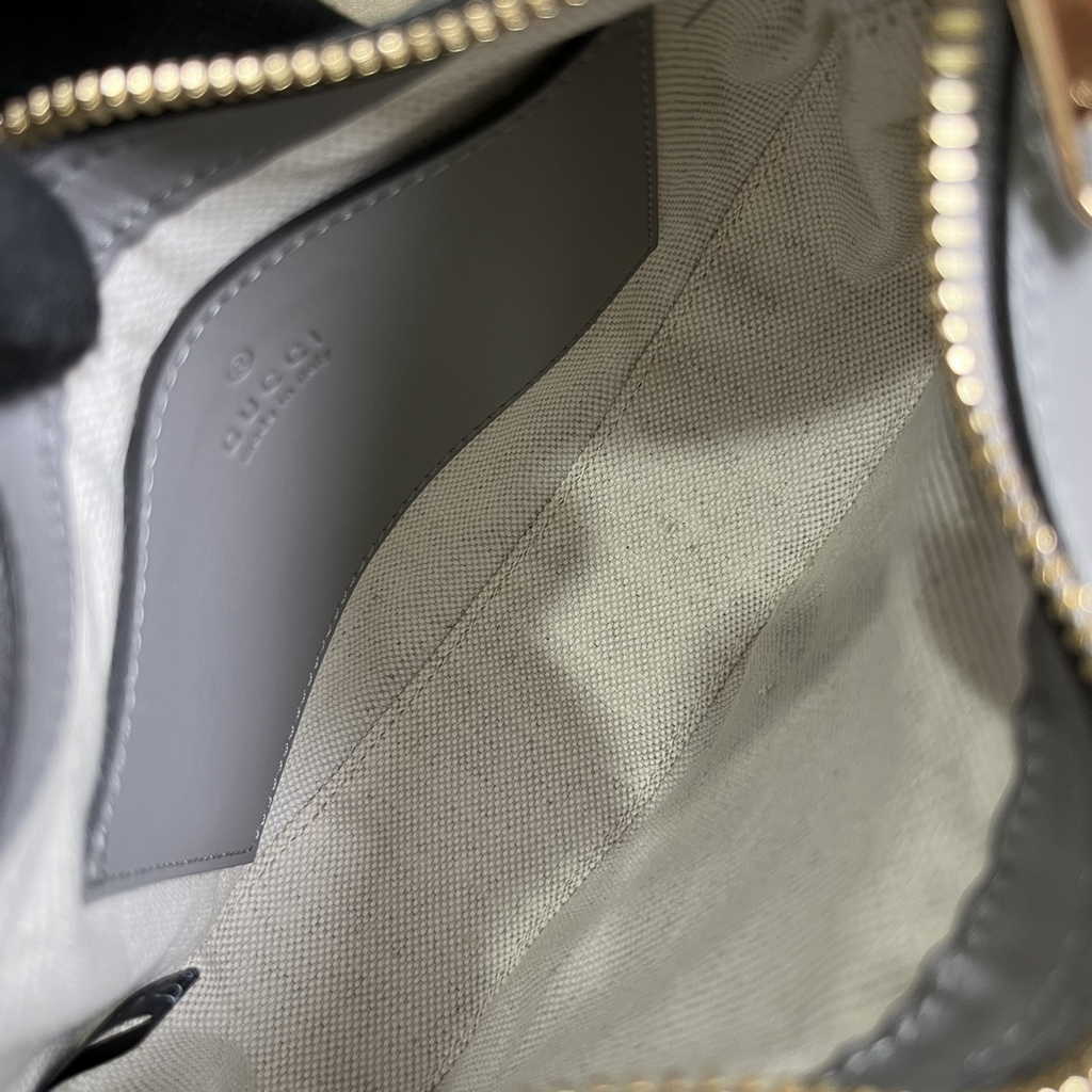 Gucci ‎739736 GG Matelassé mini bag in Gray leather