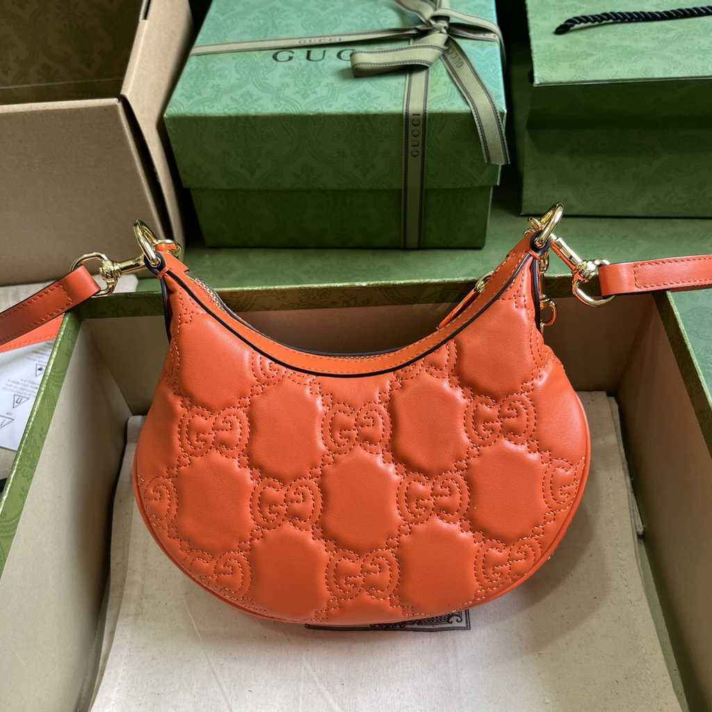 Gucci ‎739736 GG Matelassé mini bag in Orange leather