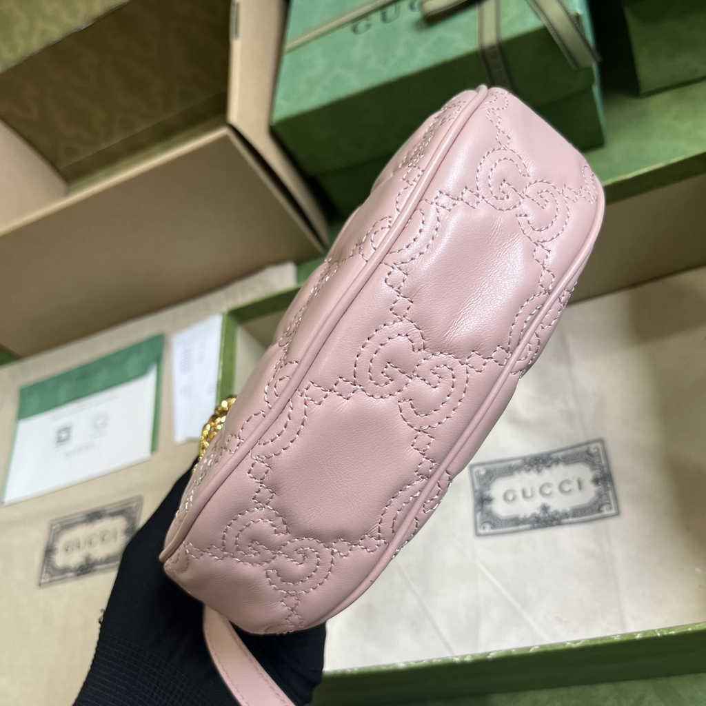 Gucci ‎739736 GG Matelassé mini bag in light pink leather