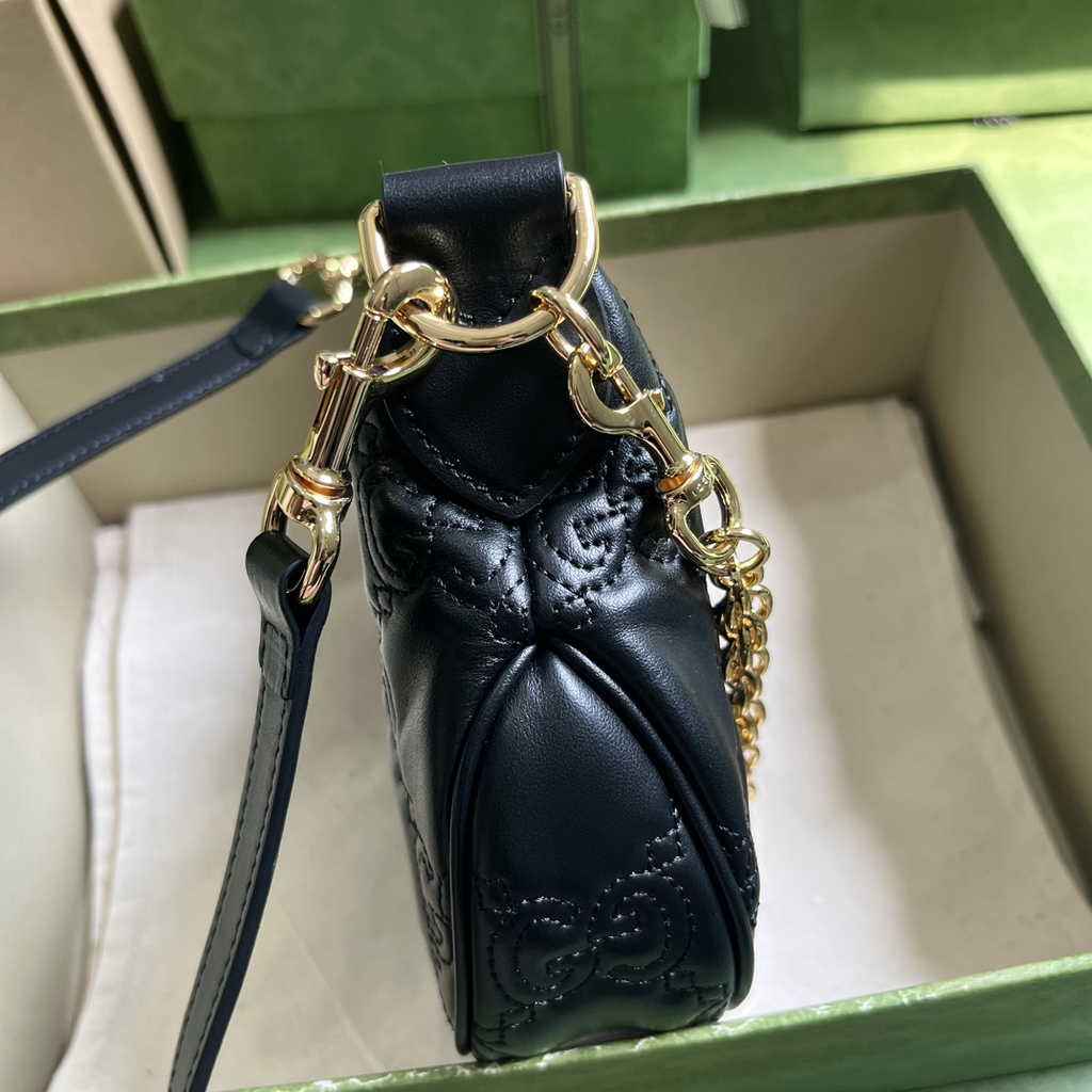 Gucci ‎739736 GG Matelassé mini bag in Black leather