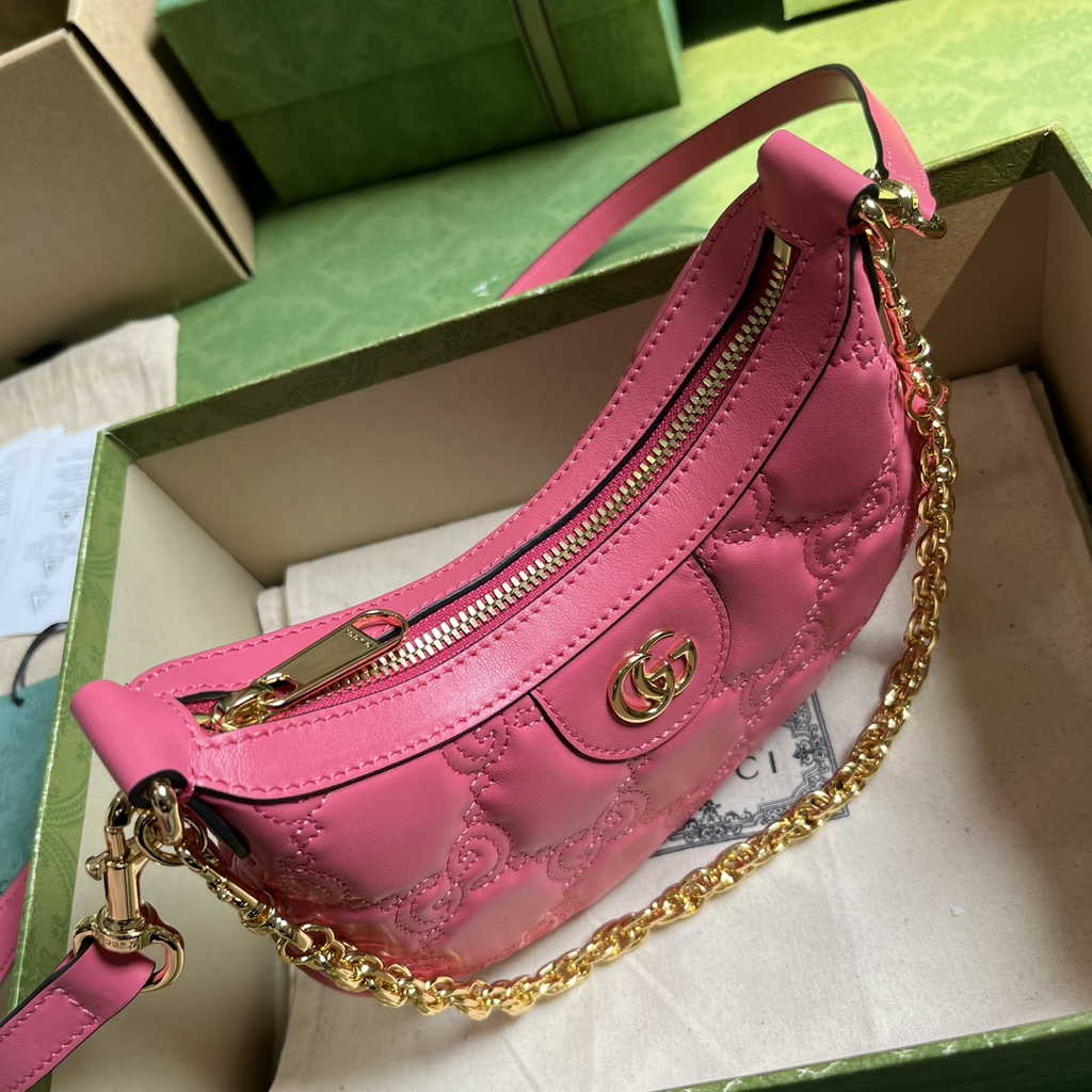 Gucci ‎739736 GG Matelassé mini bag in Plum leather