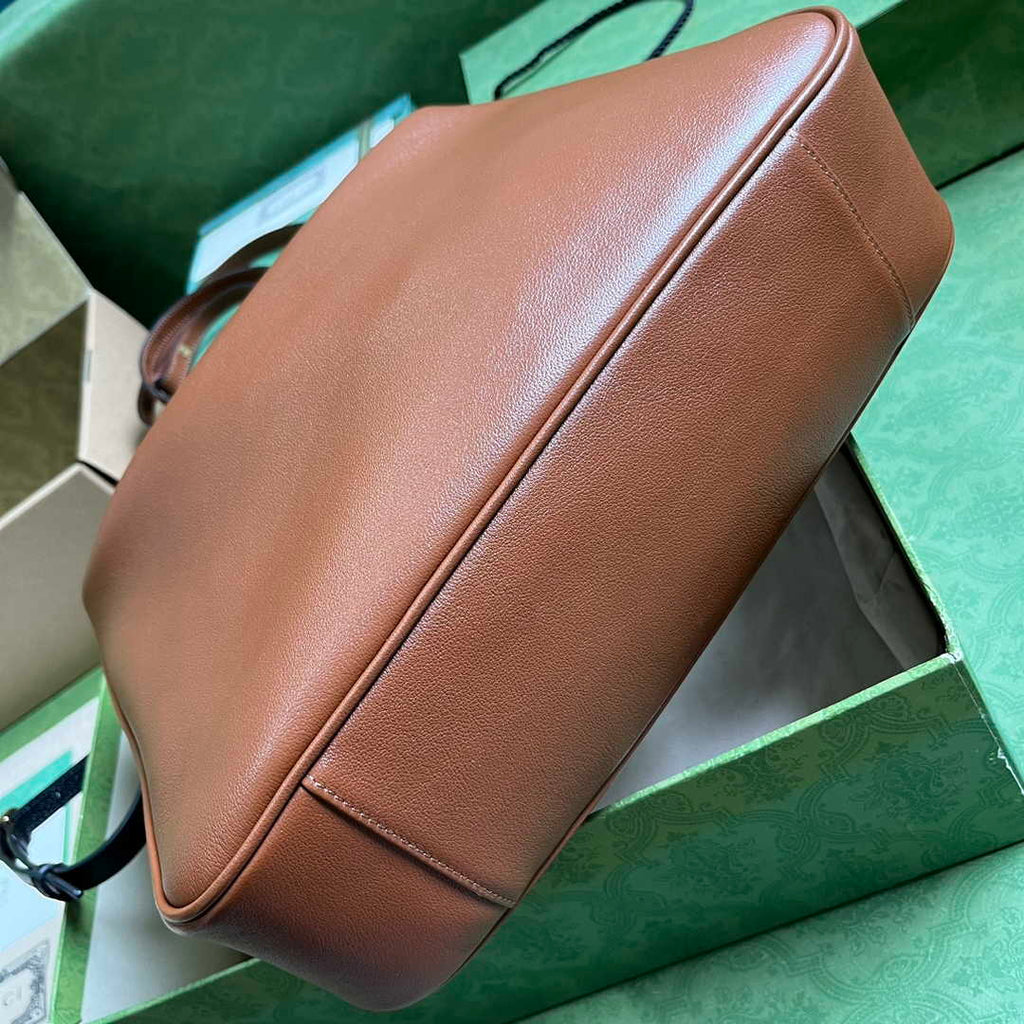 Gucci 746124 Diana medium shoulder bag in brown leather