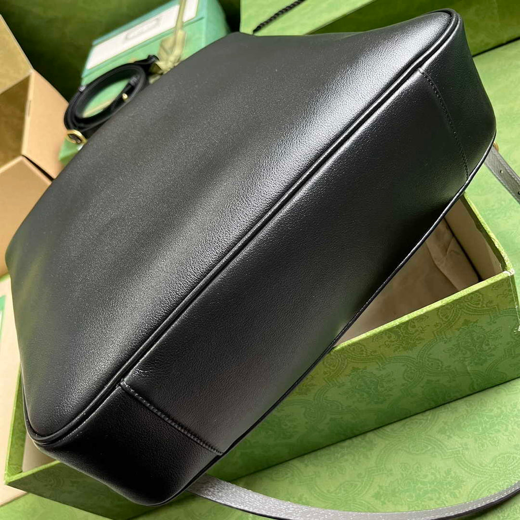 Gucci 746245 Diana large shoulder bag in black leather