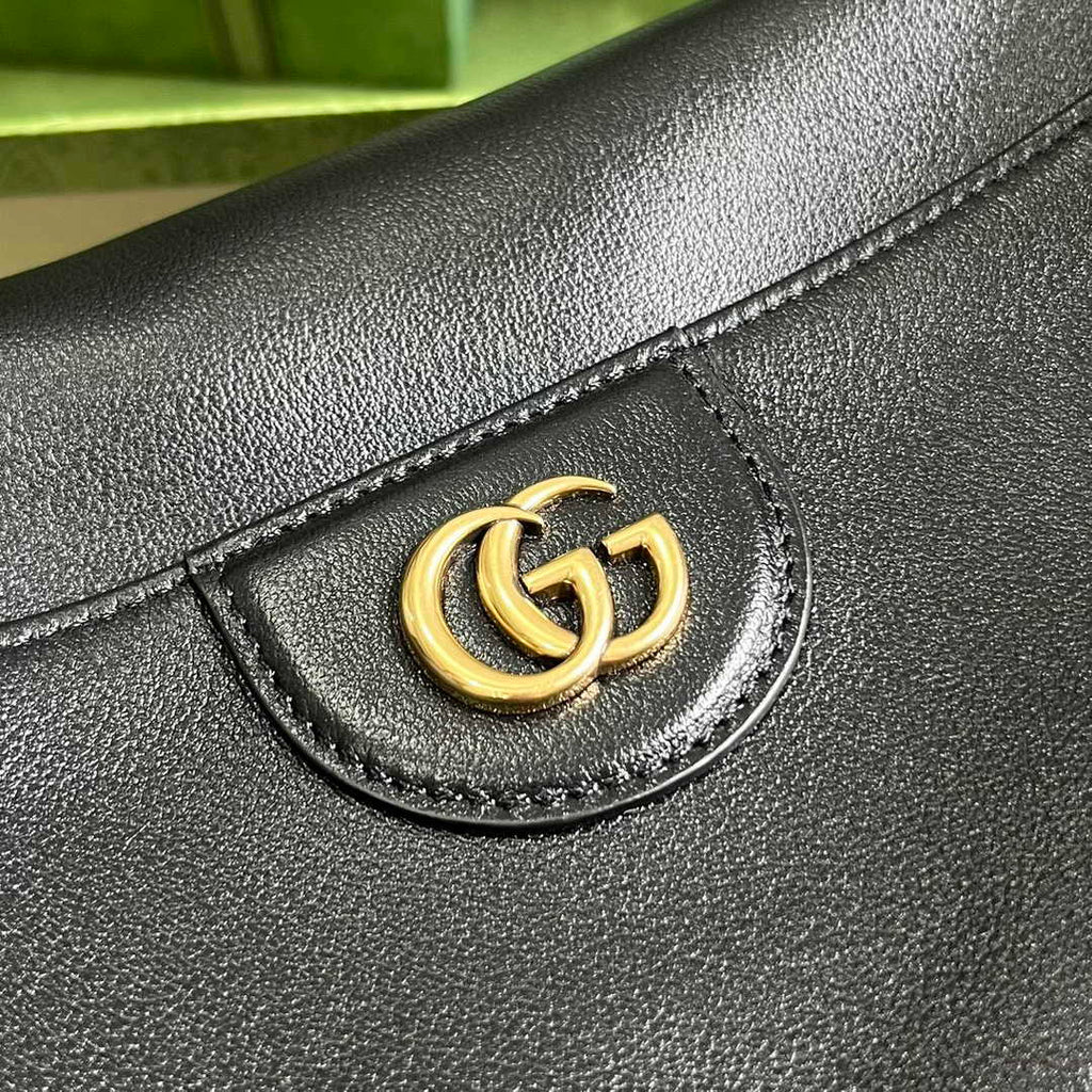 Gucci 746245 Diana large shoulder bag in black leather