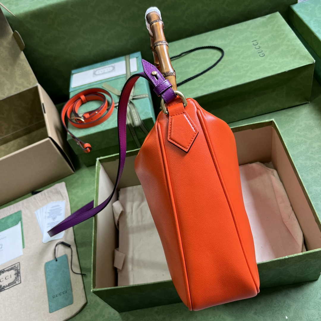 Gucci 746245 Diana large shoulder bag in Orange leather