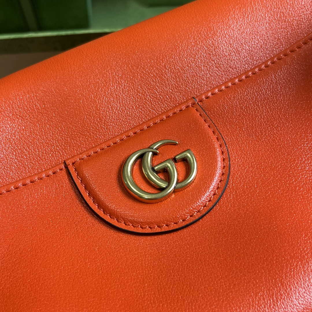 Gucci 746245 Diana large shoulder bag in Orange leather
