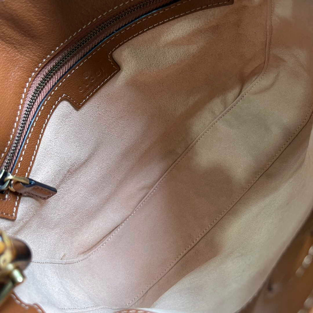 Gucci 746251 Diana small shoulder bag in brown leather