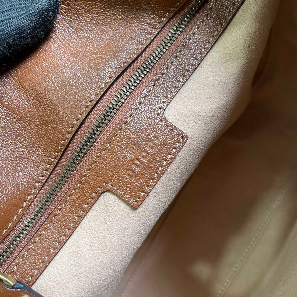 Gucci 746251 Diana small shoulder bag in brown leather