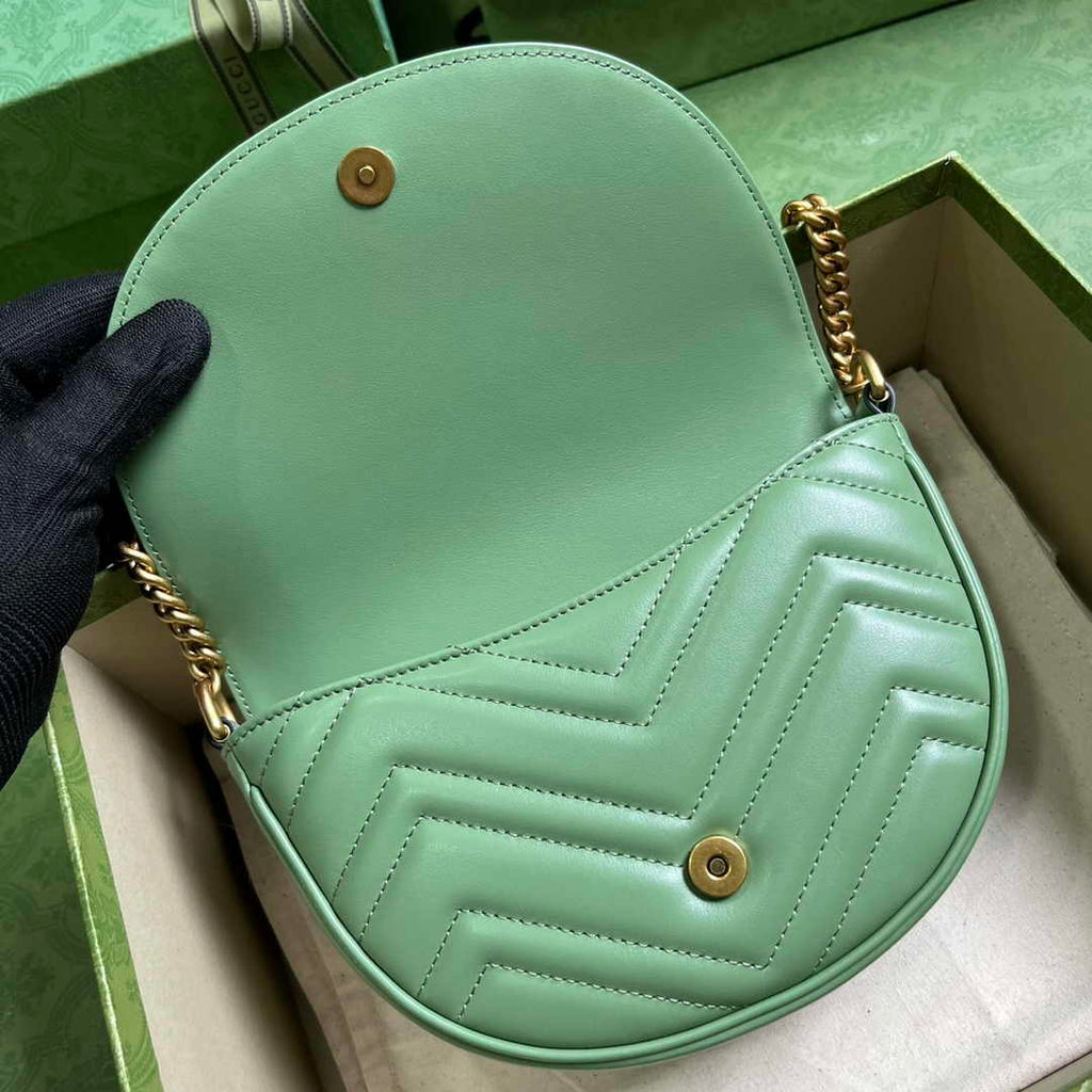 Gucci 746431 GG Marmont matelassé chain mini bag in green leather