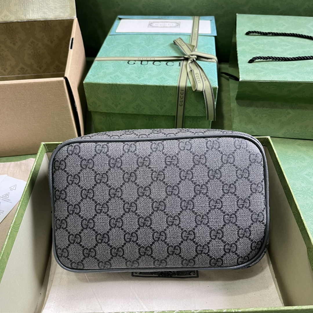 Gucci 760019 Ophidia GG toiletry case in grey and black Supreme