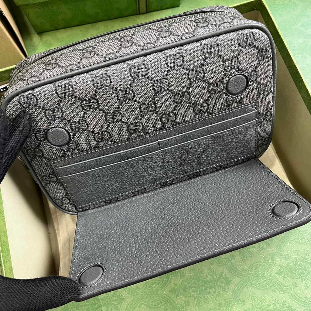 Gucci 760245 Ophidia GG pouch in Grey and black GG Supreme canvas