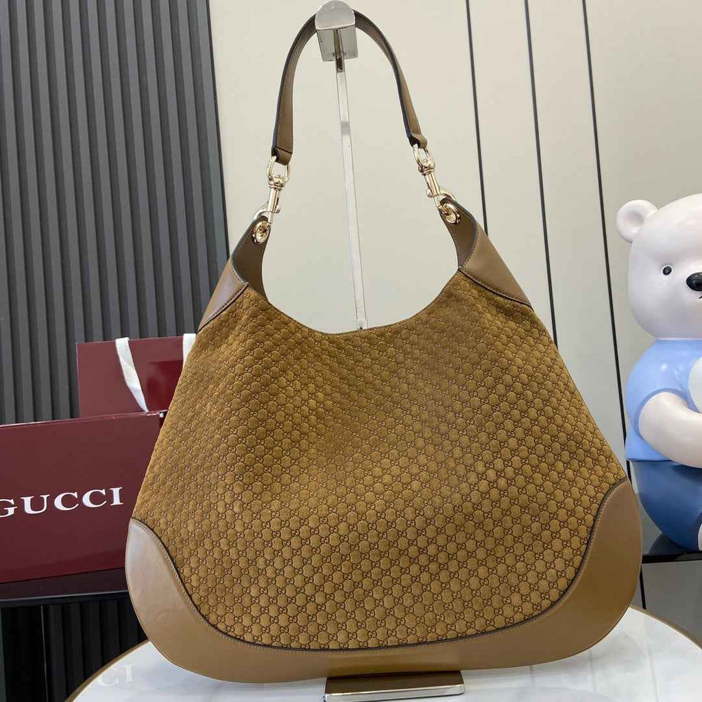 Gucci B large shoulder bag, 815924 in brown GG suede