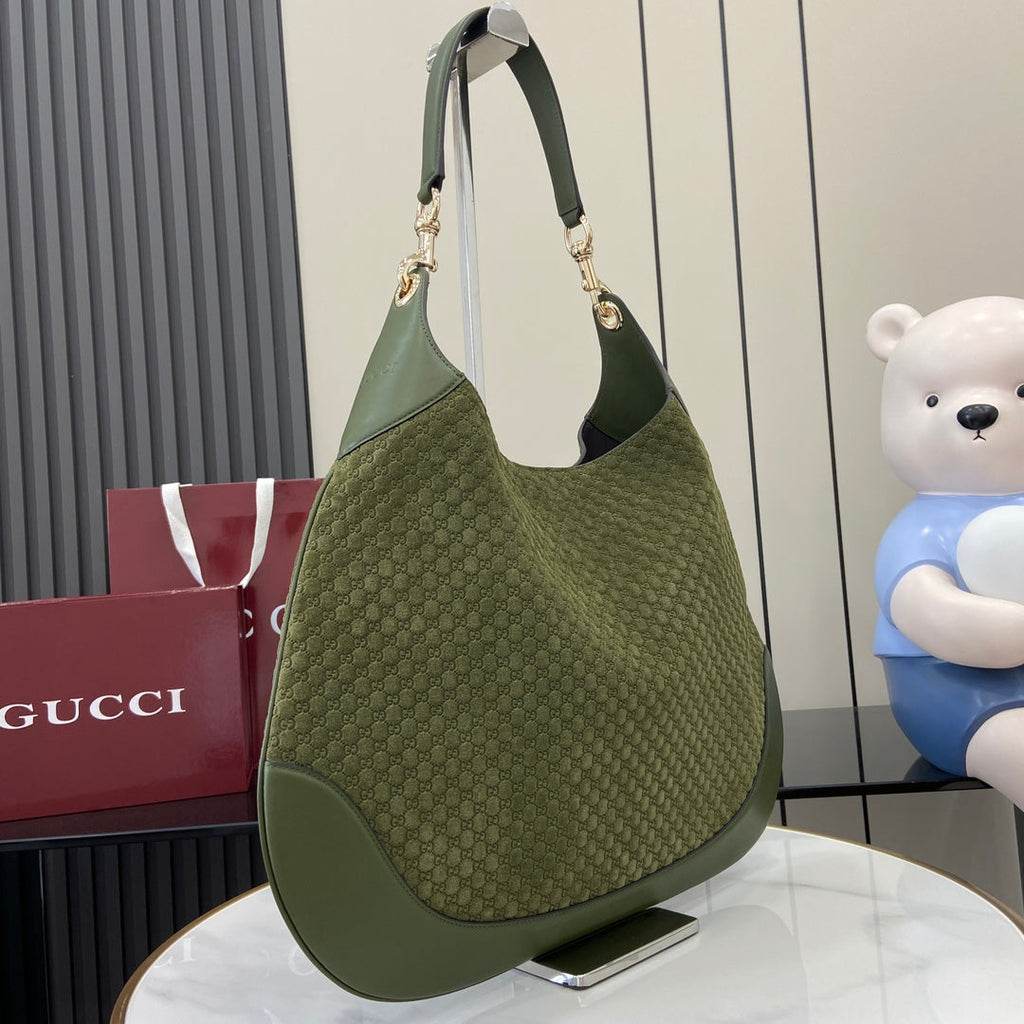 Gucci B large shoulder bag, 815924 in dark green GG suede