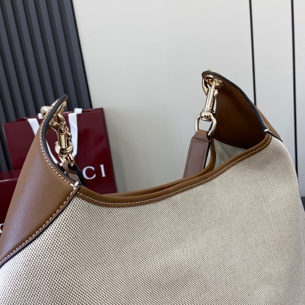 Gucci B large shoulder bag, 815924 in natural canvas brown leather