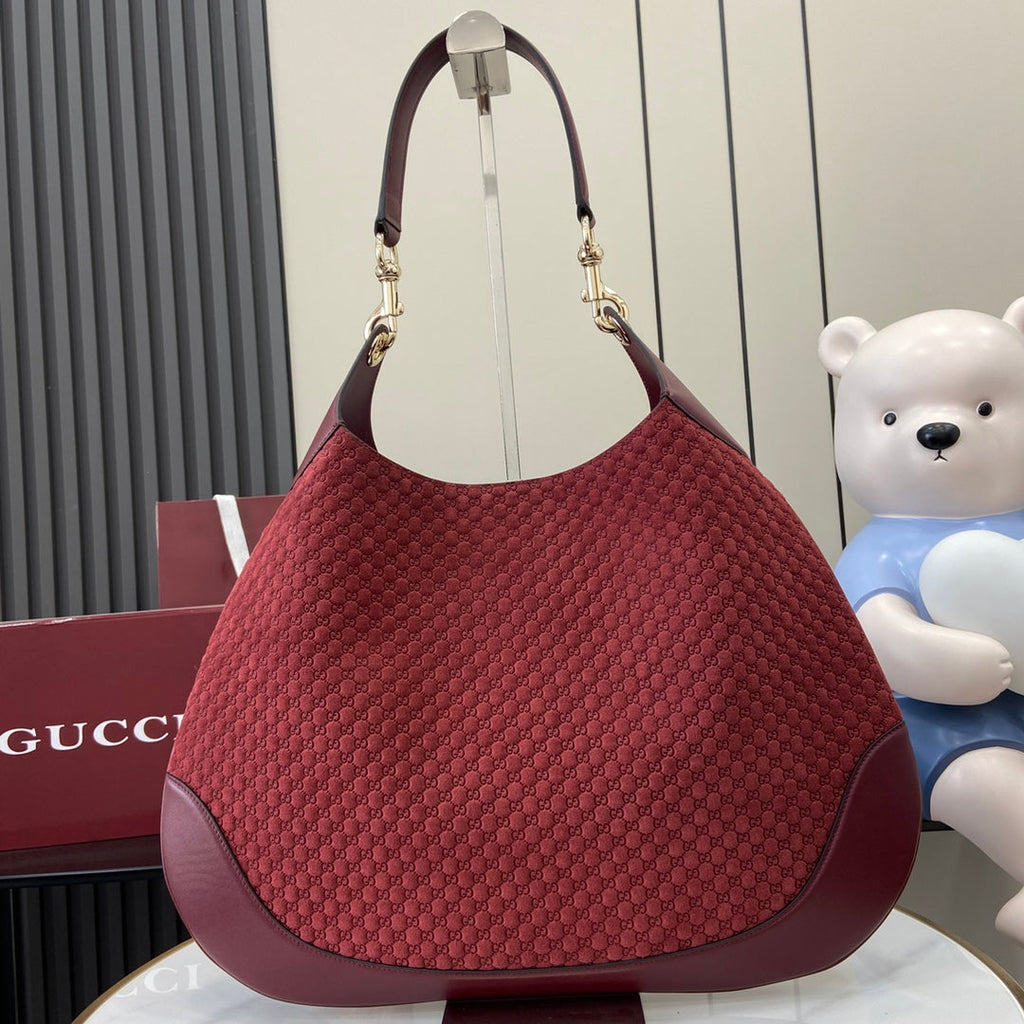 Gucci B large shoulder bag, 815924 in wine red GG suede
