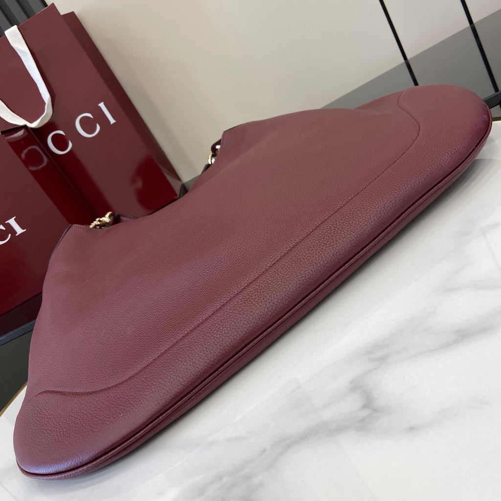 Gucci B large shoulder bag, 820169 in wine red leather